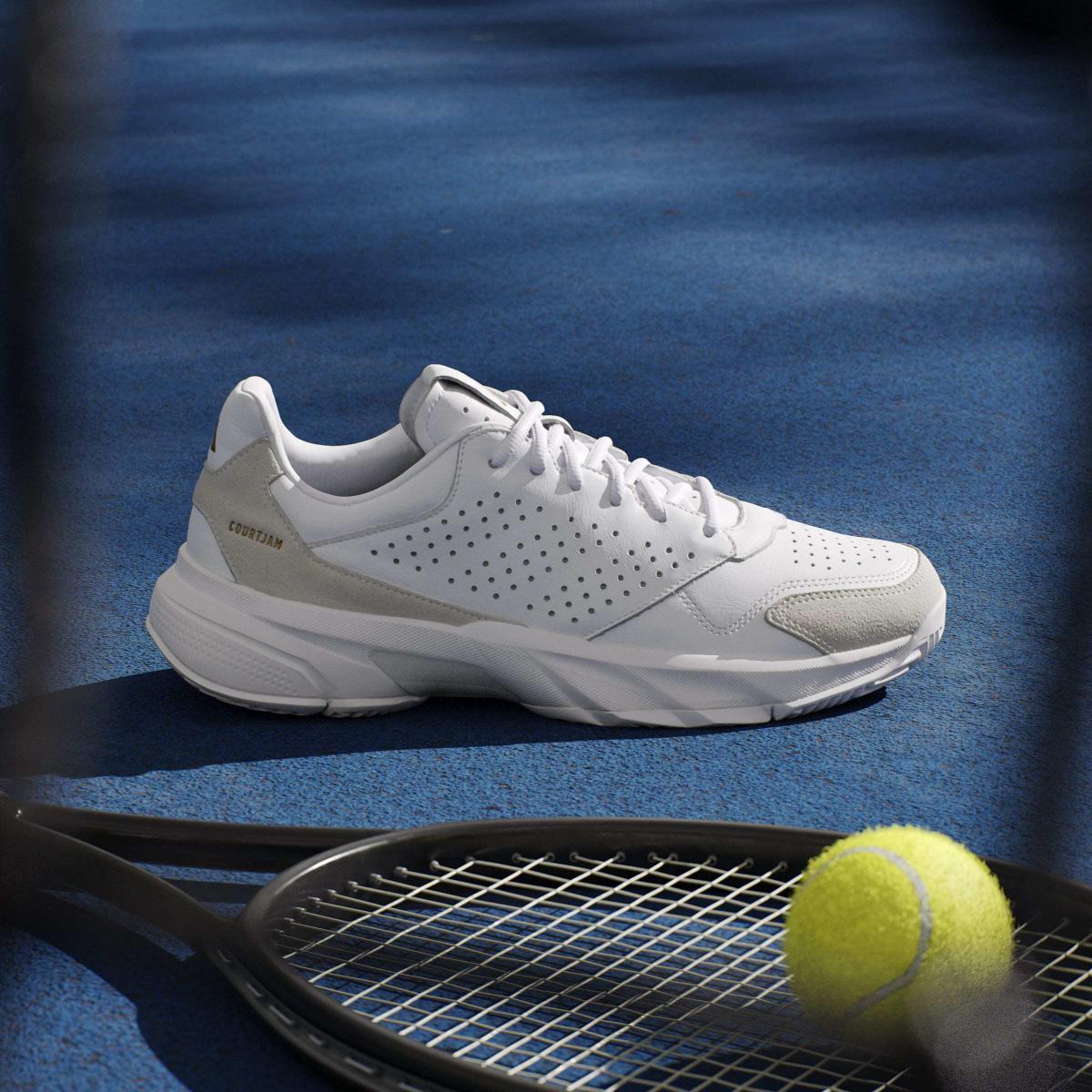 product/a/d/adidas_ji4235_16_footwear_photography_heromrktng_view_3-nw091625.jpg