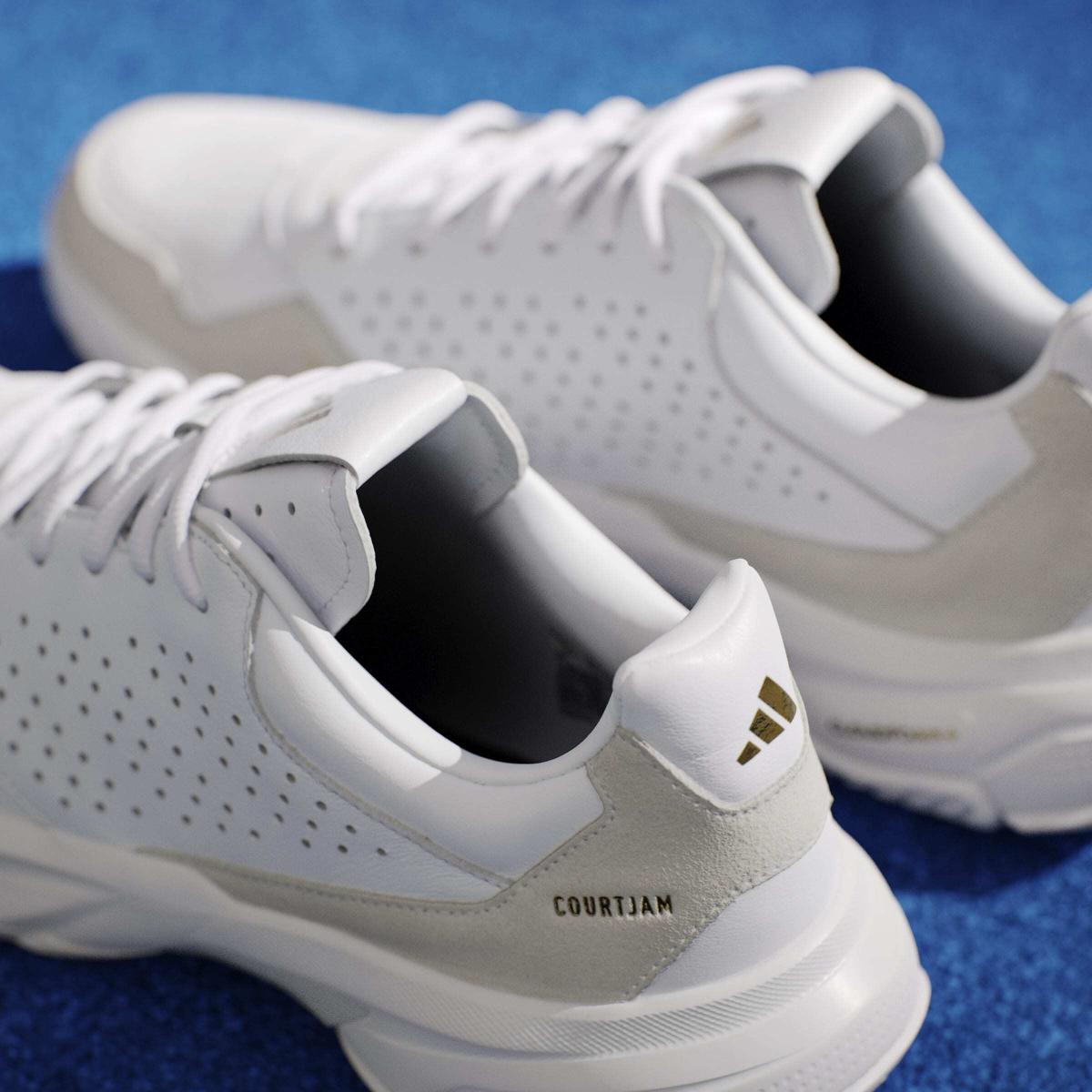 product/a/d/adidas_ji4235_22_footwear_photography_heromrktng_view_9-nw091625.jpg