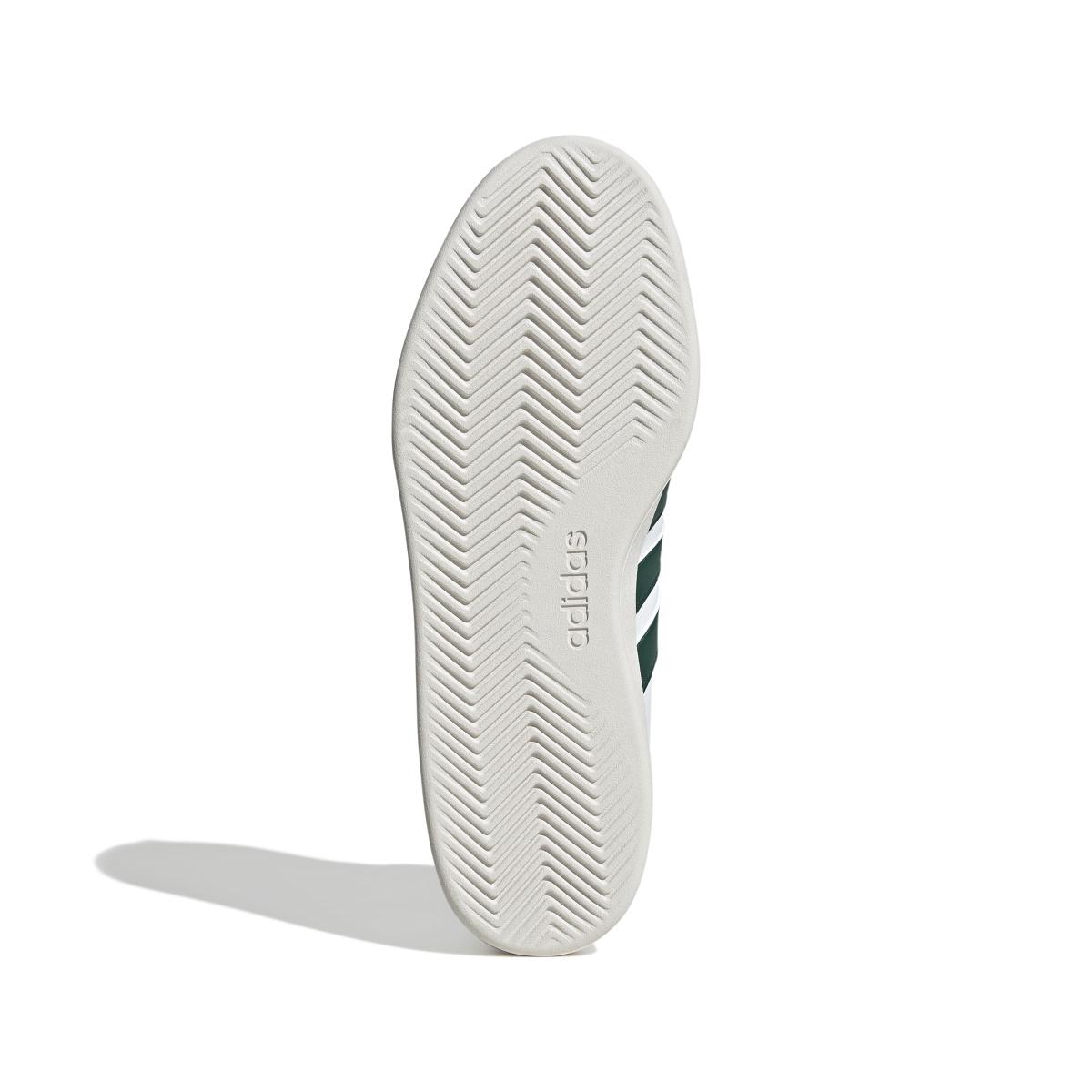 product/a/d/adidas_jq8626_4_footwear_photography_bottom_view_white-nw091625.jpg