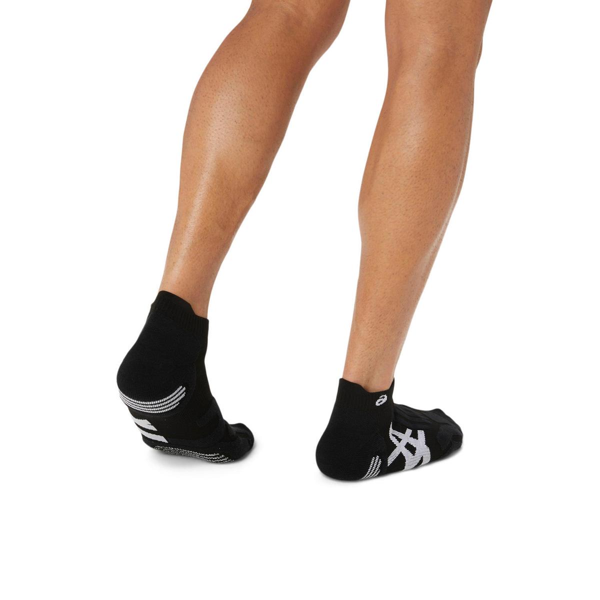 product/a/s/asics_3043a072_001_gm_z4_glb.jpg