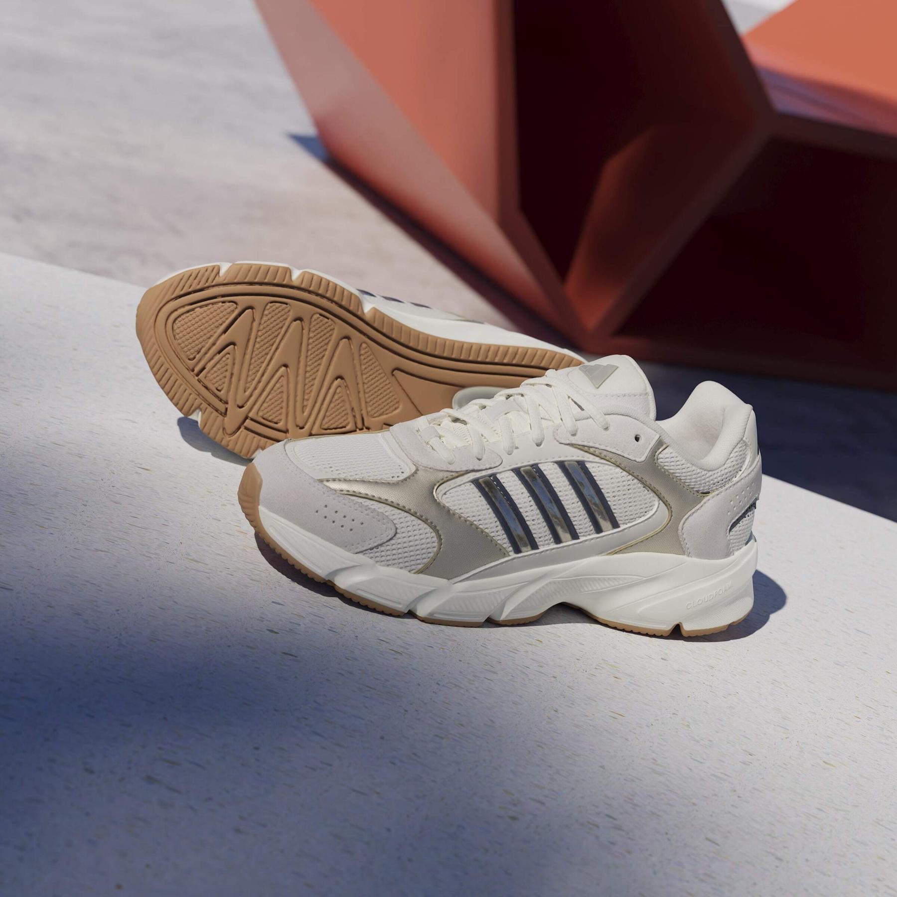 product/a/d/adidas_ig4346_17_footwear_photography_heromrktng_view_4-nw091625.jpg