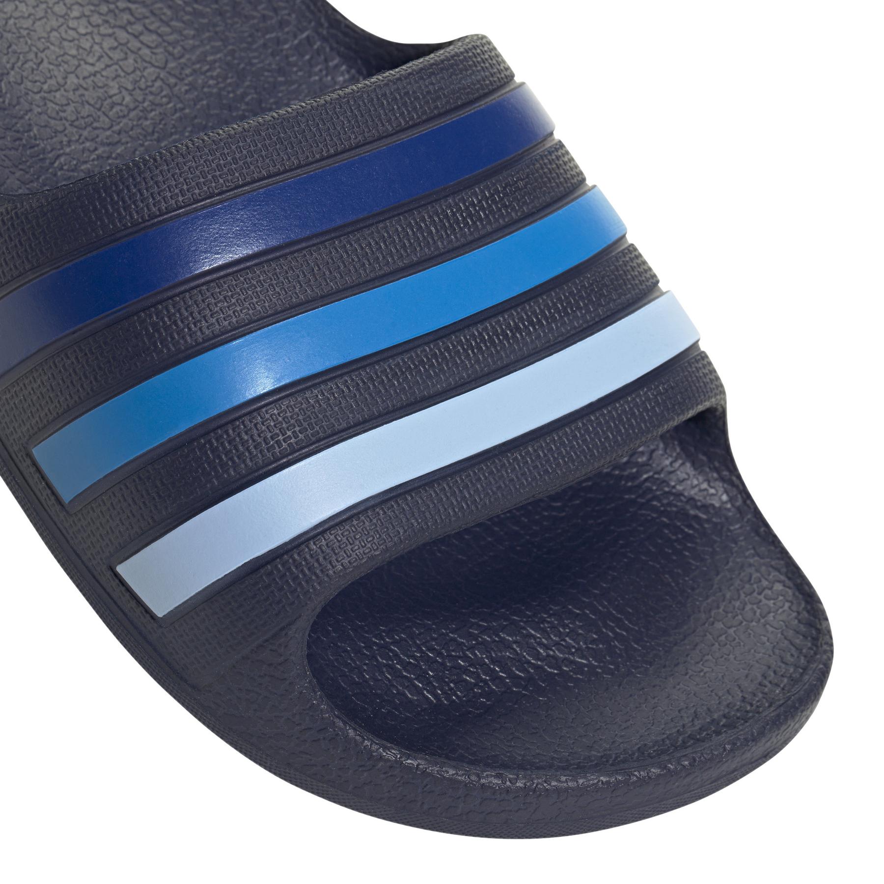 product/a/d/adidas_jp5772_9_footwear_photography_detail_view_2_white-nw091625.jpg