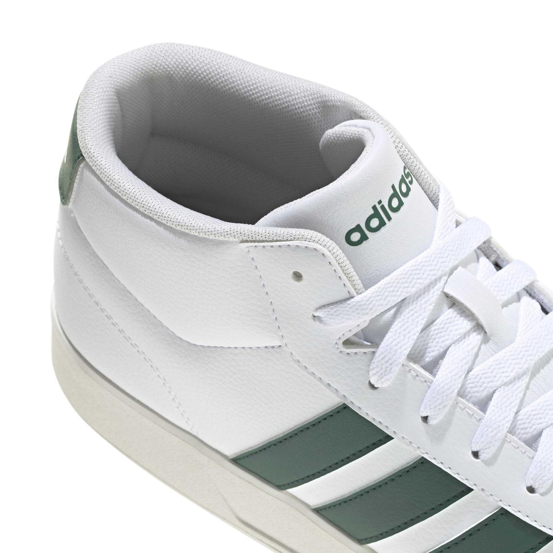 product/a/d/adidas_jq8626_8_footwear_photography_detail_view_1_white-nw091625.jpg